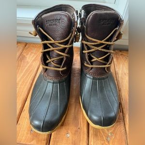 Used Sperry Saltwater Duck Boot